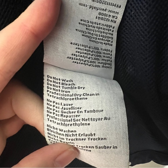 Penfield Hamlin Field Navy Hooded Rain Jacket, size Large - Picture 7 of 7